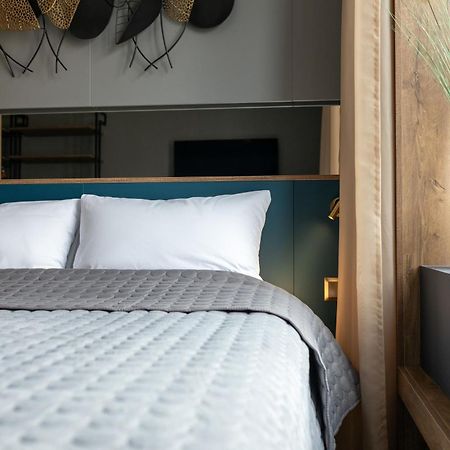 Four Sisters Luxury Rooms In Siauliai Esterno foto