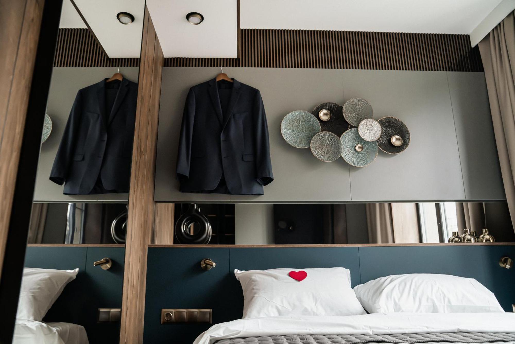 Four Sisters Luxury Rooms In Siauliai Esterno foto