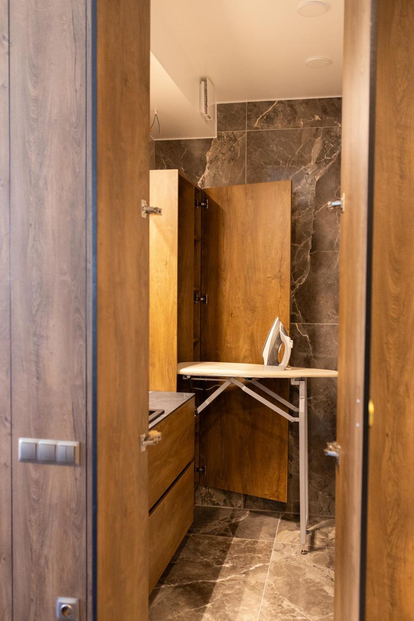 Four Sisters Luxury Rooms In Siauliai Esterno foto