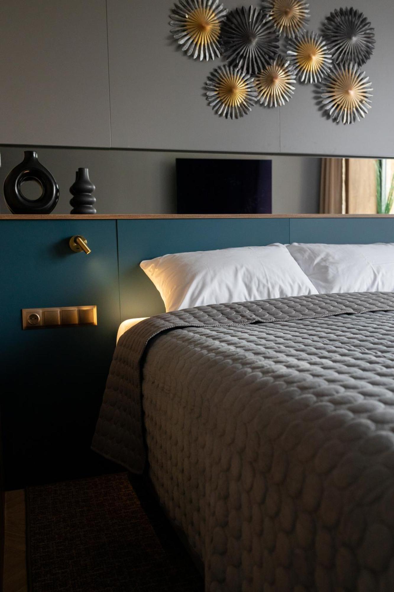 Four Sisters Luxury Rooms In Siauliai Esterno foto