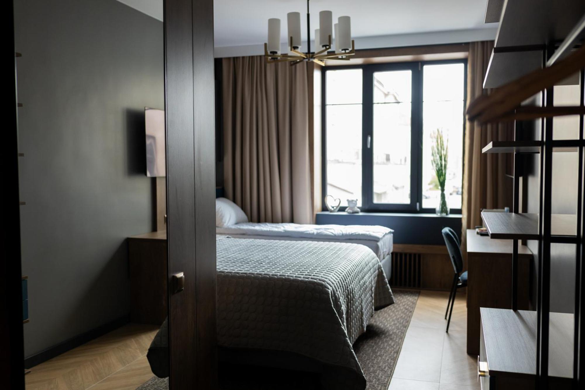 Four Sisters Luxury Rooms In Siauliai Esterno foto