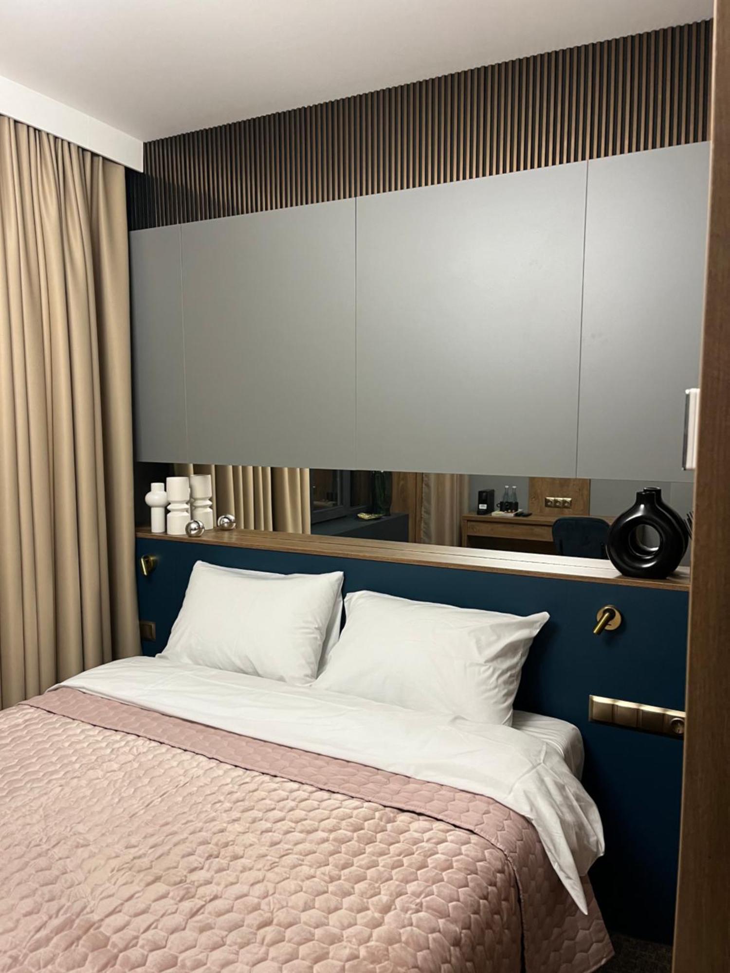 Four Sisters Luxury Rooms In Siauliai Esterno foto
