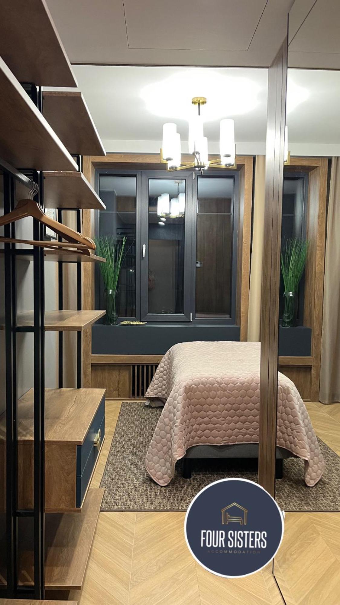 Four Sisters Luxury Rooms In Siauliai Esterno foto
